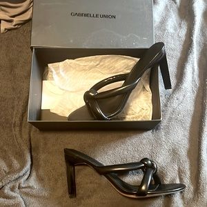 Unique open toe Gabrielle Union Heel